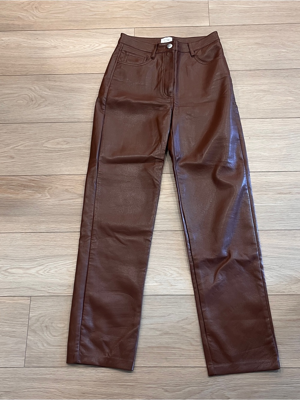 Wilfred Brown Faux Leather Straight-Leg Pants High Waist Quiet Luxury